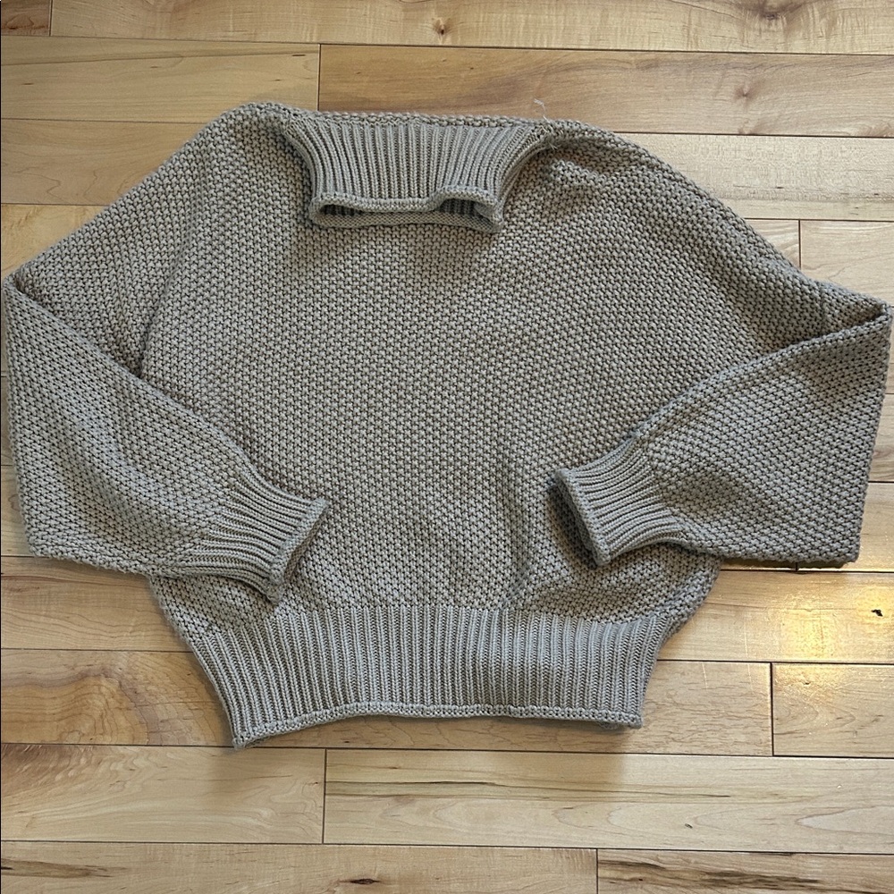 Relaxed Turtleneck Sweater in Beige